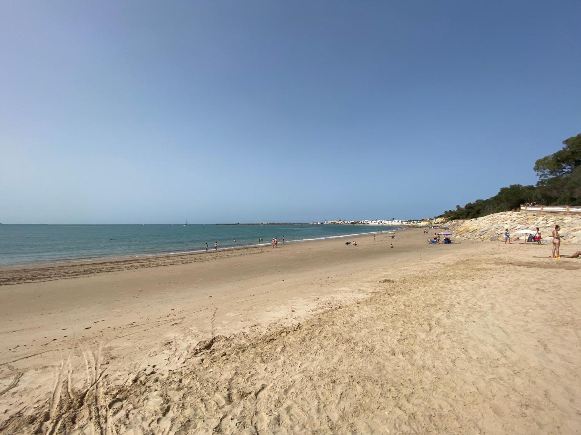 Apartamento A Unos Pasos De La Playa โรตา ภายนอก รูปภาพ